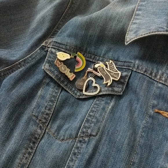 Viintage 90s Style Tommy Hilfiger Denim Jacket - Picture 5 of 7